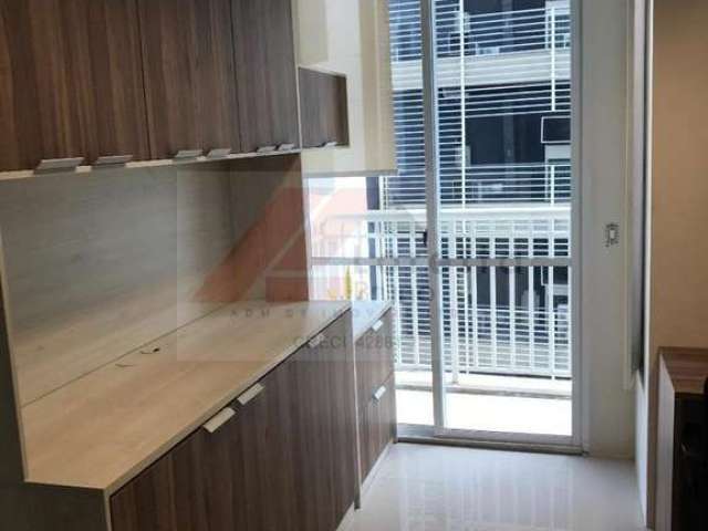 Sala Comercial 42m² em Pinheiros, Imóvel totalmente reformado, com 1 sala chefia, 1 sala para apoio com duas estações de trabalho, sala de reunião, recepção, ar condicionado