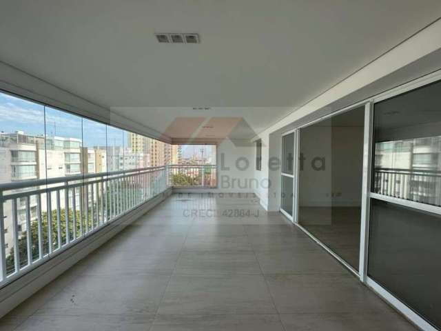 Espetacular Apartamento de 143m² na Vila Gumercindo, 3 suítes e 3 vagas!!!