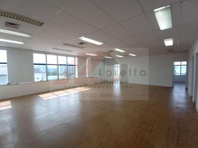 Sala comercial com 3 salas para alugar em Santo Amaro, São Paulo , 131 m2 por R$ 5.000