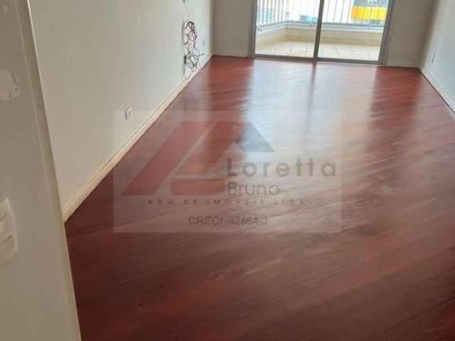 Oportunidade Única! Apartamento de 108m² na Vila Anglo Brasileira! 3 dormitórios, sendo 1 suíte, living amplo, varanda, 2 vagas!!