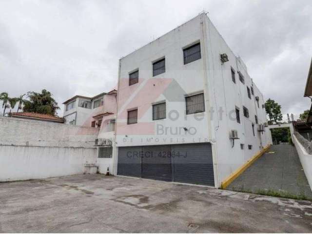 Pacaembu - Prédio comercial 619m², 11 vagas, 6 banheiros, Locação: 1º ano: R$ 20.000,00, 2º ano R$ 30.000,00 e atualizações sucessivas, pelo IPCA, anualmente.