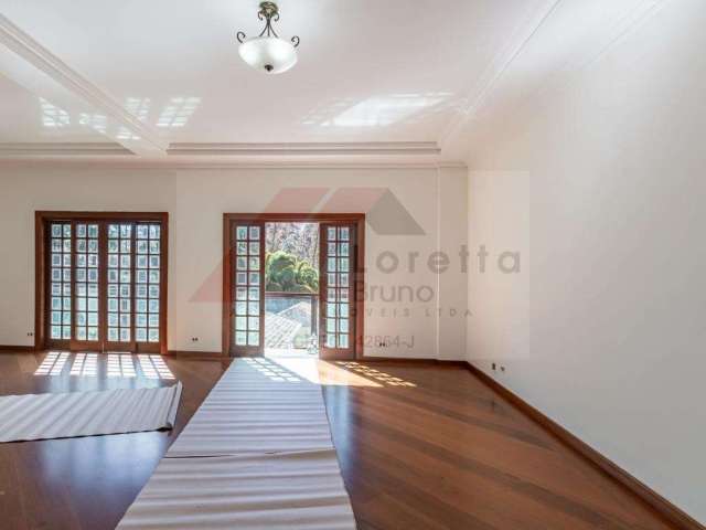 Casa com 3 quartos para alugar no Paraíso do Morumbi, São Paulo  por R$ 16.000