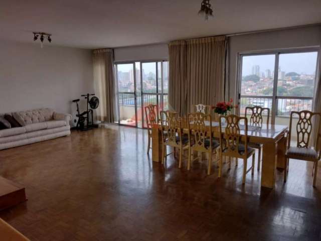 Apartamento à venda em São Paulo-SP, Parque da Mooca: 3 quartos, 1 suíte, 1 sala, 3 banheiros, 2 vagas, 202m². Imperdível!