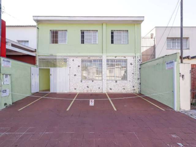 Casa comercial para locação em São Paulo-SP: 9 quartos, 4 banheiros, 3 vagas de garagem - Bairro Planalto Paulista 198m²Á.