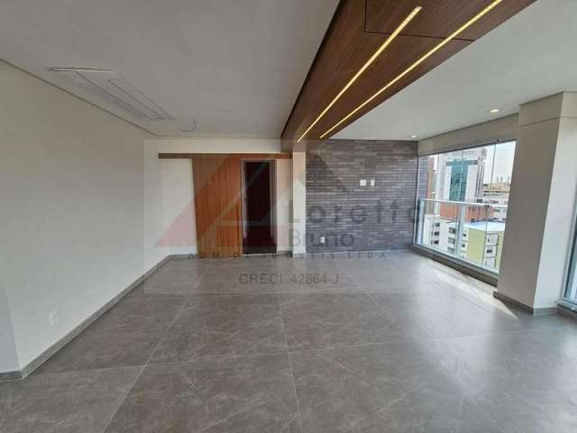 Paraíso - Apartamento 82m², com 2 suítes, living amplo, varanda gourmet com fechamento em vidro, cozinha americana, lavabo, piso de madeira, 1 vaga. Lazer completo.