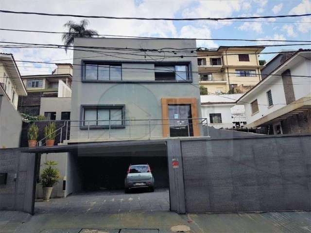 PACAEMBU, CASA COMERCIAL 420M² AU/420M² AT/ 14M² DE FRENTE, recepção, área de café, 6 salas e um salão em vão livre , 5 banheiros, 11vagas.