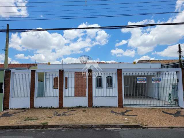 Casa com 3 dormitórios, sendo 01 suite com armário, edicula nos fundos para Venda, na Vila Pompeia, em Campinas/SP.