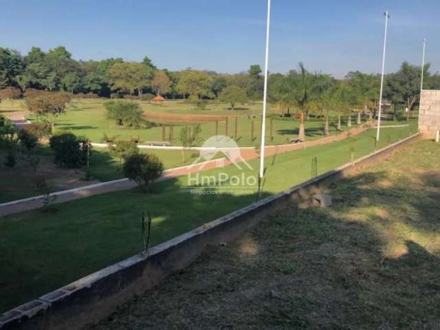 Terreno com 588m² à venda no Vila dos Plátanos em Campinas, São Paulo