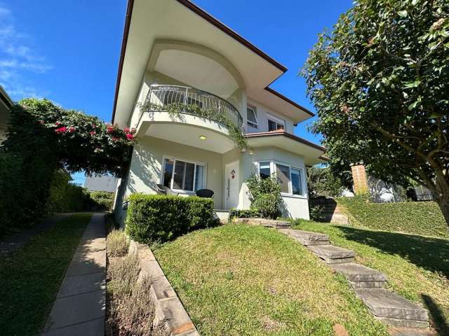 Casa Semimobiliada De 3 Quartos À Venda No Bairro Recanto Do Sossego