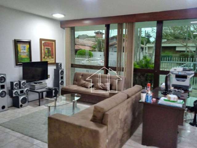 Casa com 3 dormitórios à venda, 450 m² por R$ 2.600.000,00 - Jardim Esplanada - São José dos Campos/SP