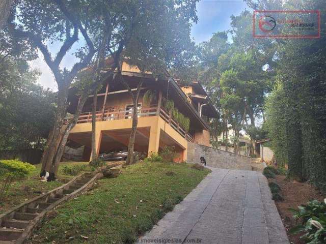 Casa para Venda em Mairiporã, Parque Petrópolis, 5 dormitórios, 2 suítes, 4 banheiros, 4 vagas