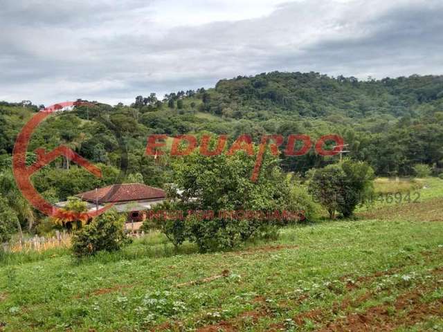 Sítio para Venda em Piedade, Ciríaco, 4 dormitórios, 3 banheiros, 4 vagas