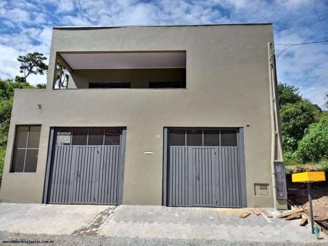 Casa para Venda em Mairiporã, Terra Preta, 1 dormitório, 1 banheiro, 4 vagas