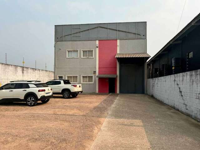 Barracão / Galpão / Depósito para alugar na Rua Laerte Fenelon, 2200, Ipê, São José dos Pinhais, 820 m2 por R$ 14.000