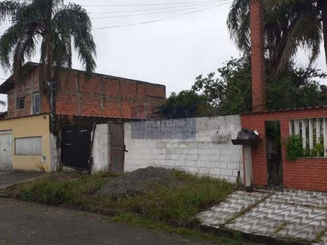 Terreno à venda no Balneário Gaivota, Itanhaém  por R$ 140.000