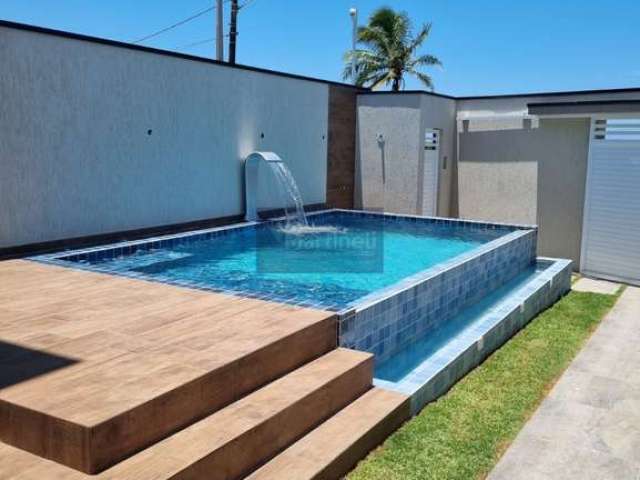 Casa com 3 quartos à venda no Jardim Regina, Itanhaém  por R$ 649.000