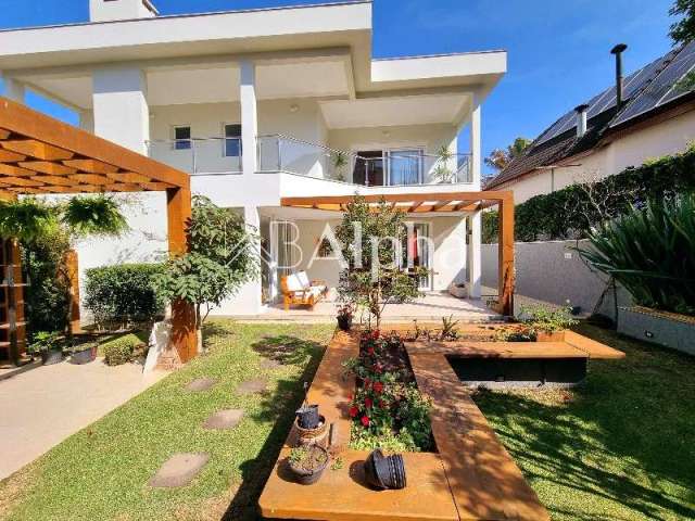 Casa para vendae locação no Condomínio Morada dos Lagos - Aldeia da Serra - Barueri - SP