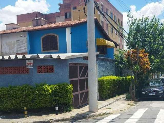 Casa com 3 quartos à venda na Vila Carmosina, São Paulo  por R$ 630.000