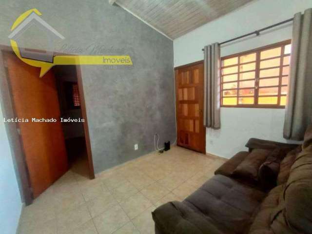 Casa para Venda em Mogi das Cruzes, JARDIM CAMBUCI, 2 dormitórios, 1 banheiro, 2 vagas