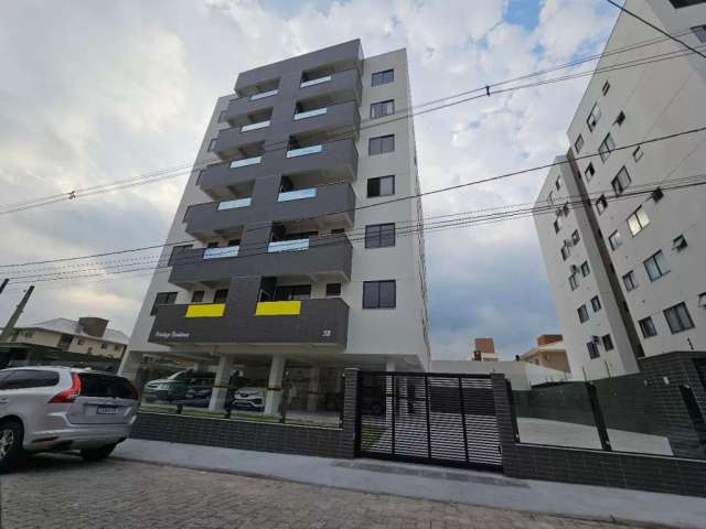 Belo apartamento de 2 quartos + elevador + sacada com churrasqueira - ap1452