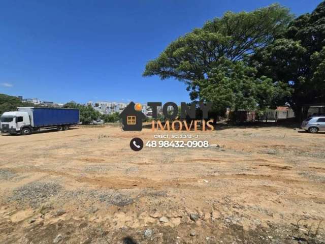 Oportunidade --Terreno à Venda de 2597m2 em SERRARIA São José/SC - TE1641