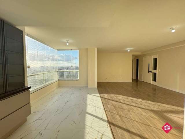 Apartamento com 4 quartos à venda na Rua Treze de Maio, 1604, Cristo Redentor, Caxias do Sul por R$ 990.000