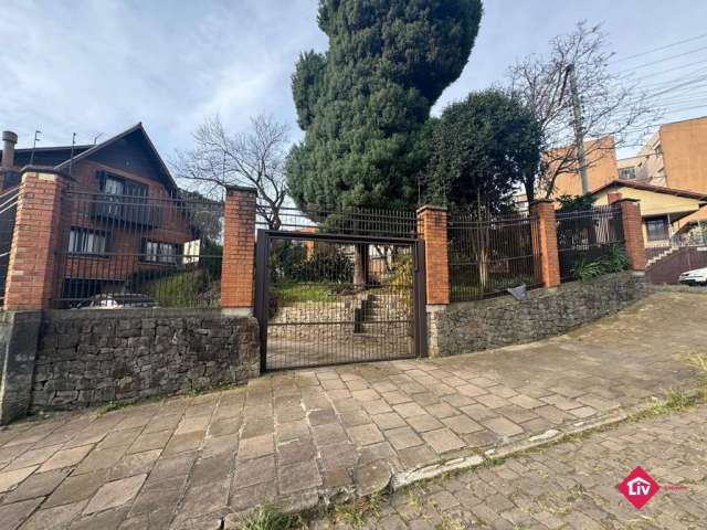 Casa com 3 quartos à venda na José Heller, 1461, Panazzolo, Caxias do Sul por R$ 1.350.000