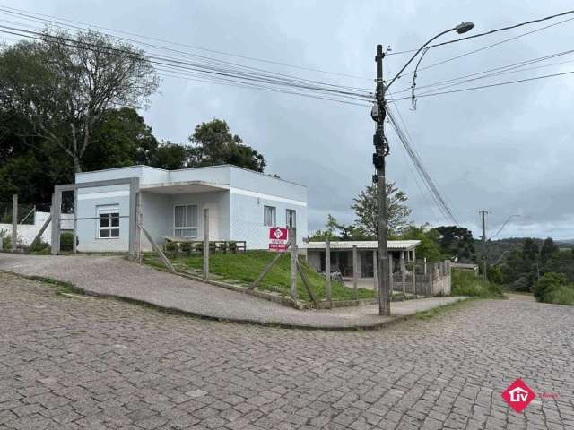 Casa com 2 quartos à venda na Rua Plinio Antonio Sperandio, 332, São Luiz, Caxias do Sul por R$ 580.000