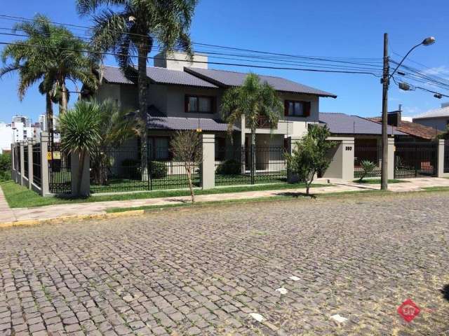 Casa para Venda - 523.5m², 4 dormitórios, sendo 2 suites, 4 vagas - Cinqüentenário