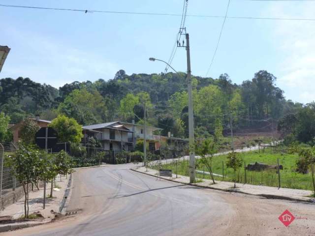 Terreno para Venda - 360m², 0 dormitórios, São Victor COHAB