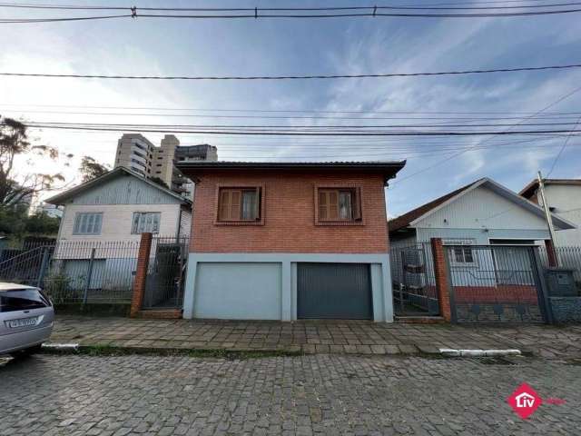 Casa para Venda - 300m², 3 dormitórios, 2 vagas - Exposição