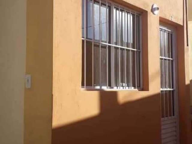 Apartamento 02 dormitórios - Jd. dos Eucaliptos