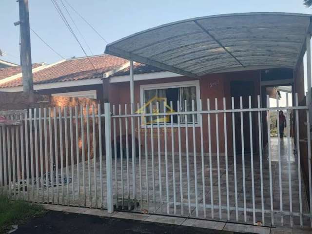 Ótima casa para venda no centro de quatro barras