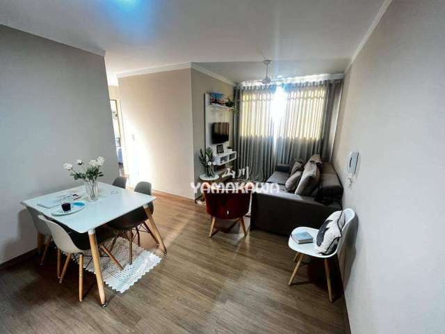 Apartamento com 2 dormitórios à venda, 52 m² por R$ 225.000,00 - Guaianazes - São Paulo/SP