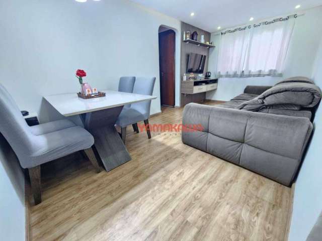 Apartamento com 2 dormitórios à venda, 50 m² por R$ 225.000,00 - Cangaiba - São Paulo/SP