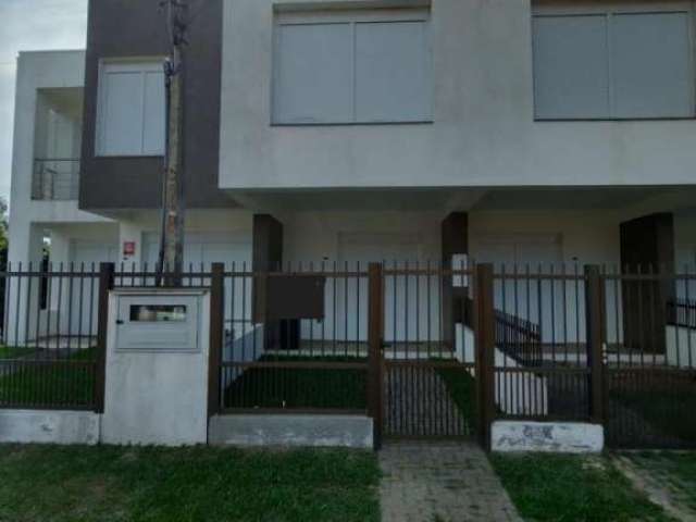 Sobrado 02 Dorm à venda no Bairro CAPÃO NOVO com 82 m² de área privativa - 1 vaga de garagem