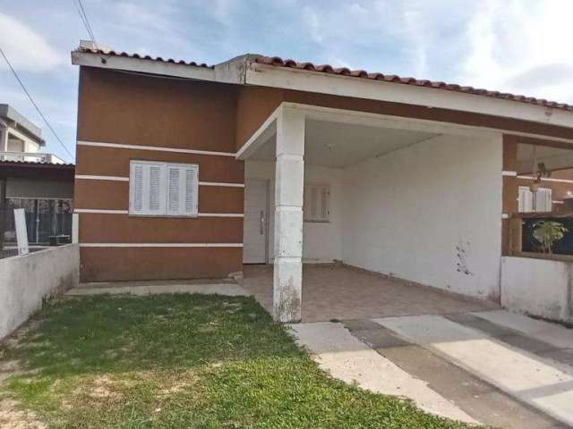 Casa 02 Dorm à venda no Bairro CAPÃO NOVO com 68 m² de área privativa - 1 vaga de garagem