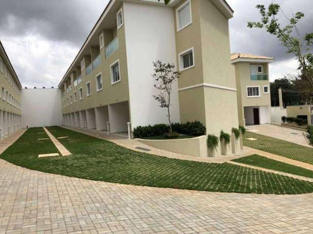 Sobrado com 3 dormitórios à venda, 112 m² por R$ 549.900