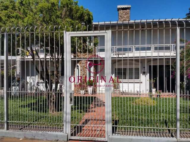 Casa com 4 quartos à venda na Rua Genésio Preto, 130, Desvio Rizzo, Caxias do Sul por R$ 850.000