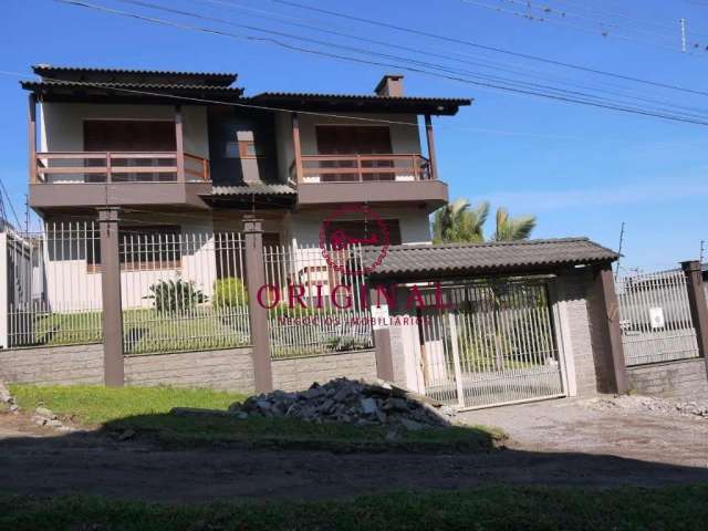 Casa com 4 quartos à venda na Rua Angela Sartor Bianchi, 2020, Bela Vista, Caxias do Sul por R$ 1.600.000