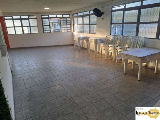 Salão Comercial com 170 m² com 2 banheiros, cozinha industrial  para alugar: Lanchonete, Restaurante Igreja etc. ITAQUERA Zona Leste - SÃO PAULO/SP.