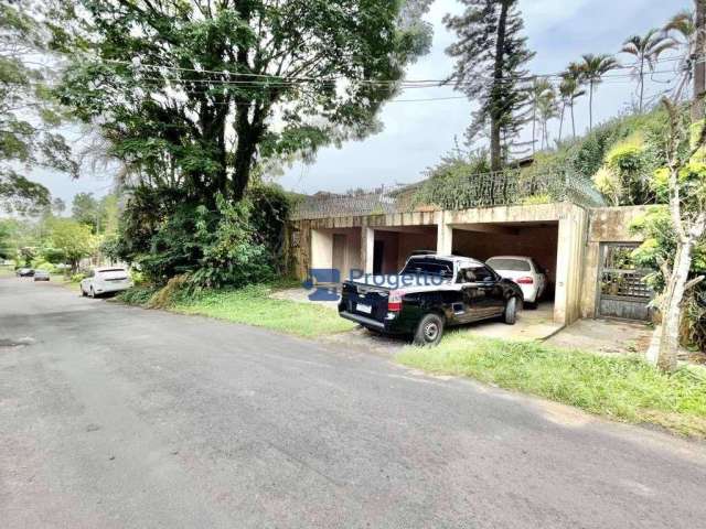 Casa térrea na Granja Viana