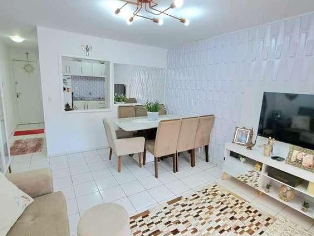 Apartamento quadra mar