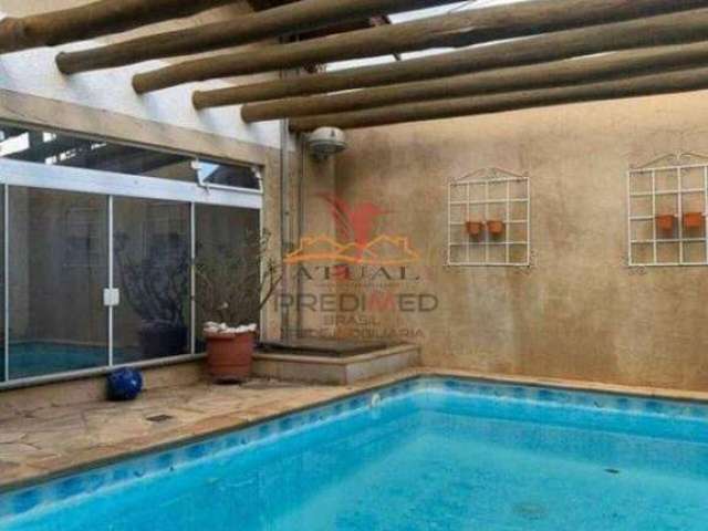 Vendo Linda Casa com piscina, churrasqueira, estuda permuta, na Vila Rezende em Piracicaba