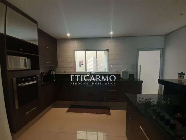 Casa com 3 quartos à venda na Rua Iriri-Mirim, 645, Jardim Santa Terezinha, São Paulo por R$ 766.000