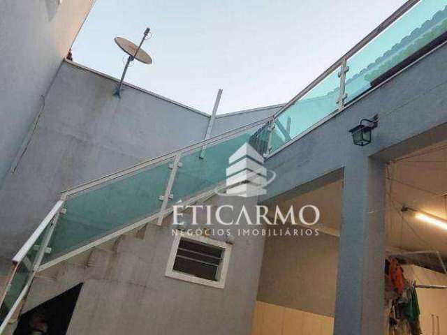 Sobrado com 3 dormitórios à venda, 300 m² por R$ 780.000,00 - Vila Carmosina - São Paulo/SP