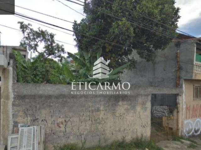 Casa com 2 quartos à venda na Rua Capitania de Itamaracá, 547, Vila Carmosina, São Paulo por R$ 650.000