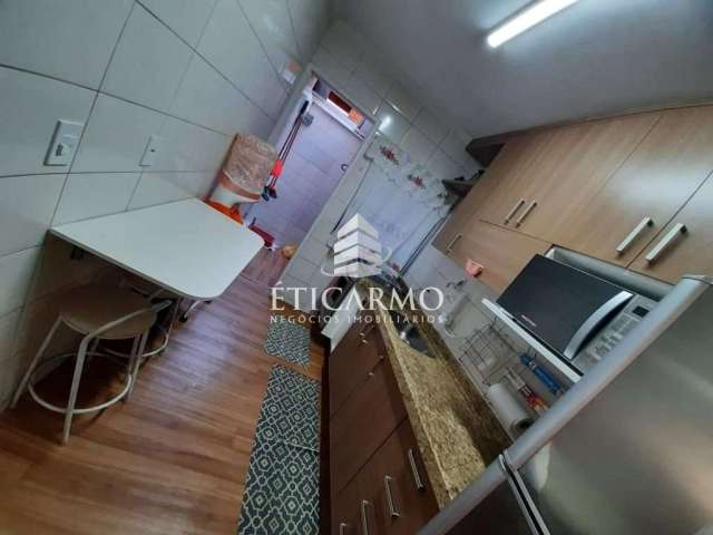 Casa em condomínio fechado com 2 quartos à venda na Rua Victório Santim, 2345, Vila Carmosina, São Paulo por R$ 320.000