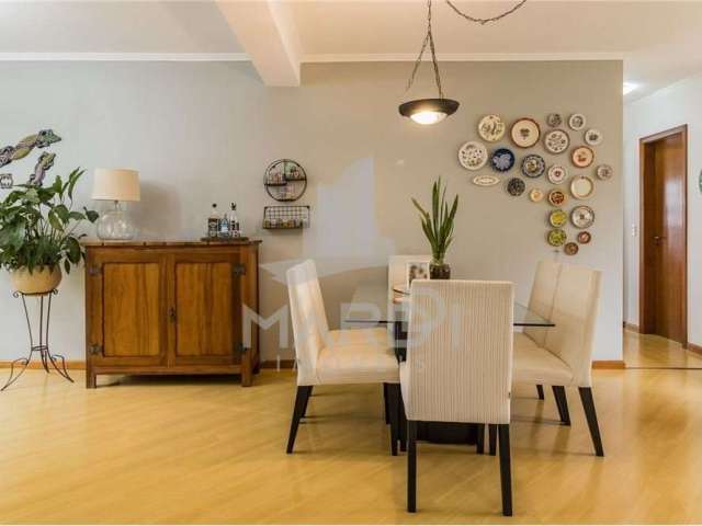 Apartamento com 3 quartos à venda na Rua Itiberê da Cunha, 240, São Sebastião, Porto Alegre por R$ 420.000