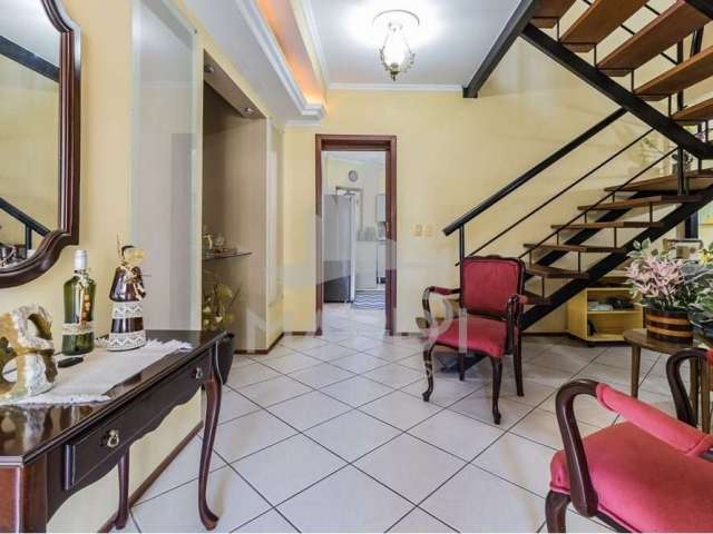 Casa com 4 quartos à venda na Capitão Salustiano de Vargas, 306, Jardim Planalto, Porto Alegre por R$ 1.479.000